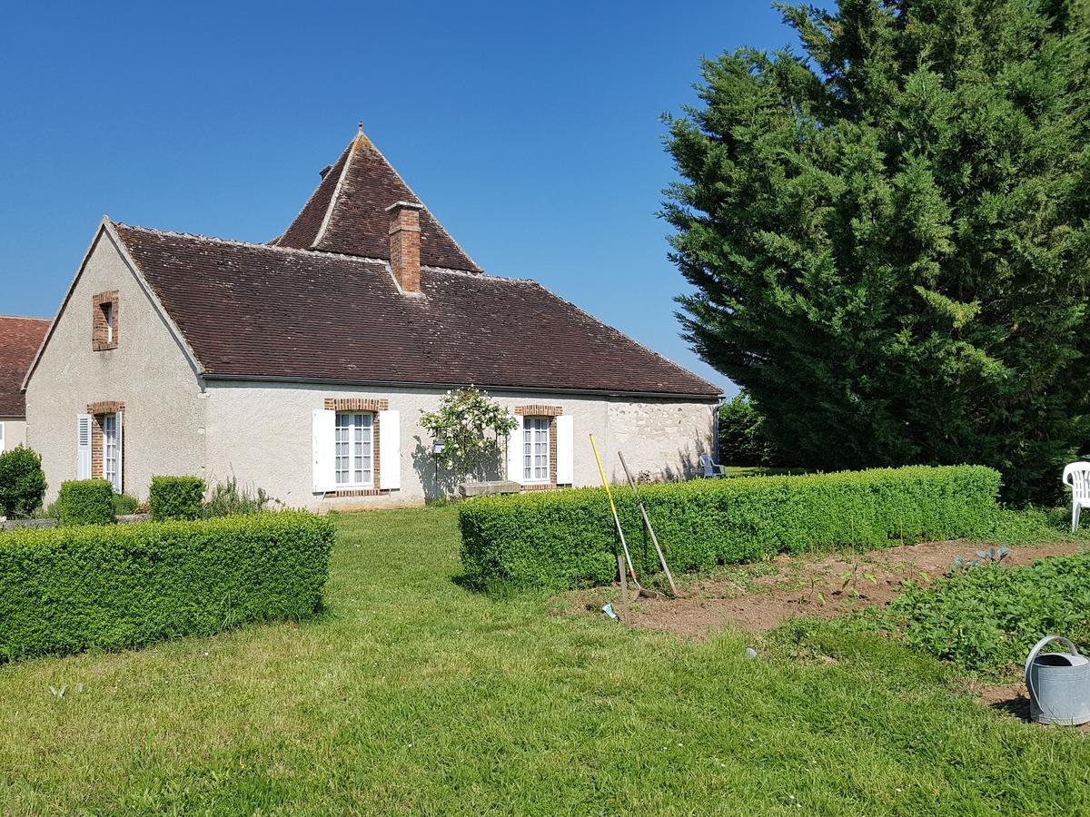 Tourterelle, A Proximite De Auxerre Et Chablis Villa Hauterive  Buitenkant foto